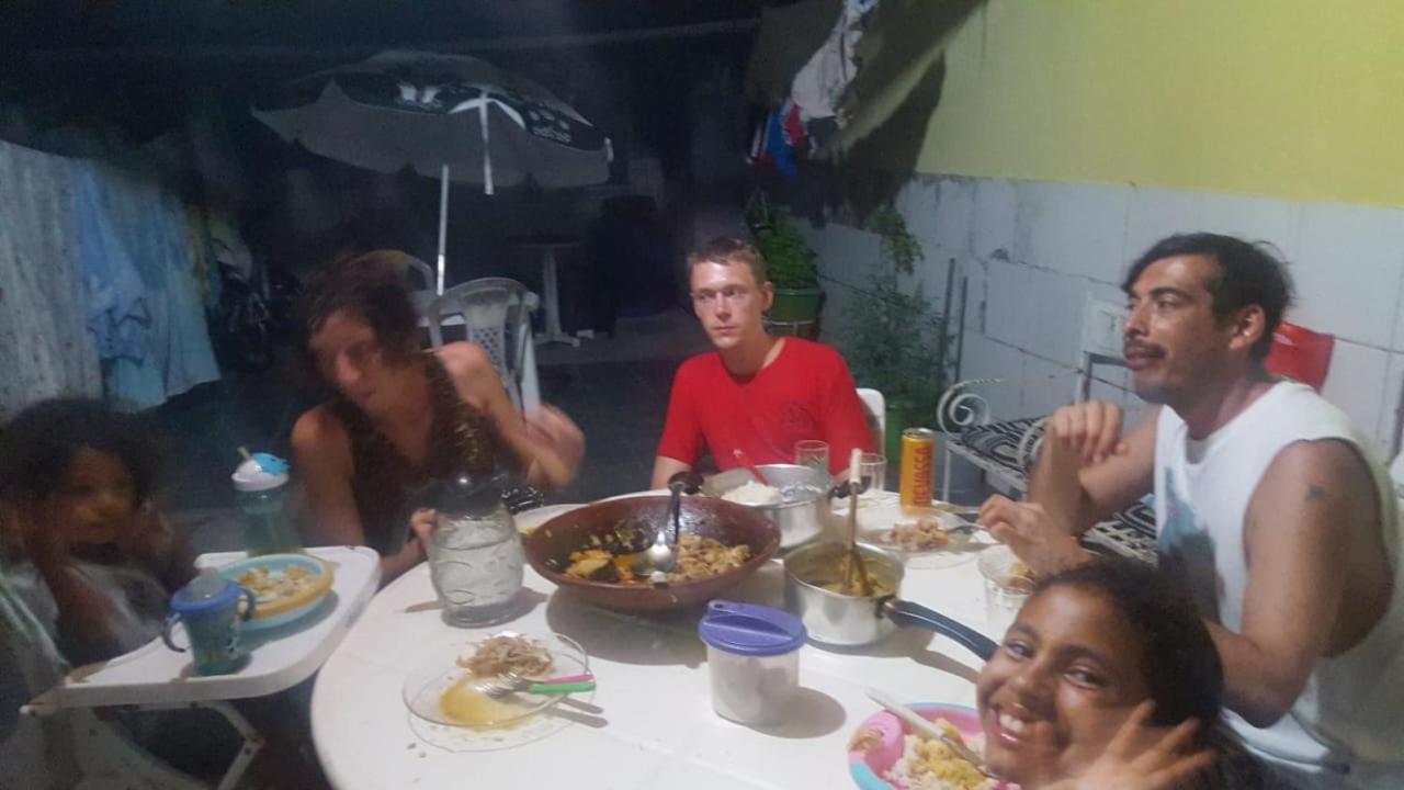 Hostel Familiar Σαλβαντόρ Εξωτερικό φωτογραφία